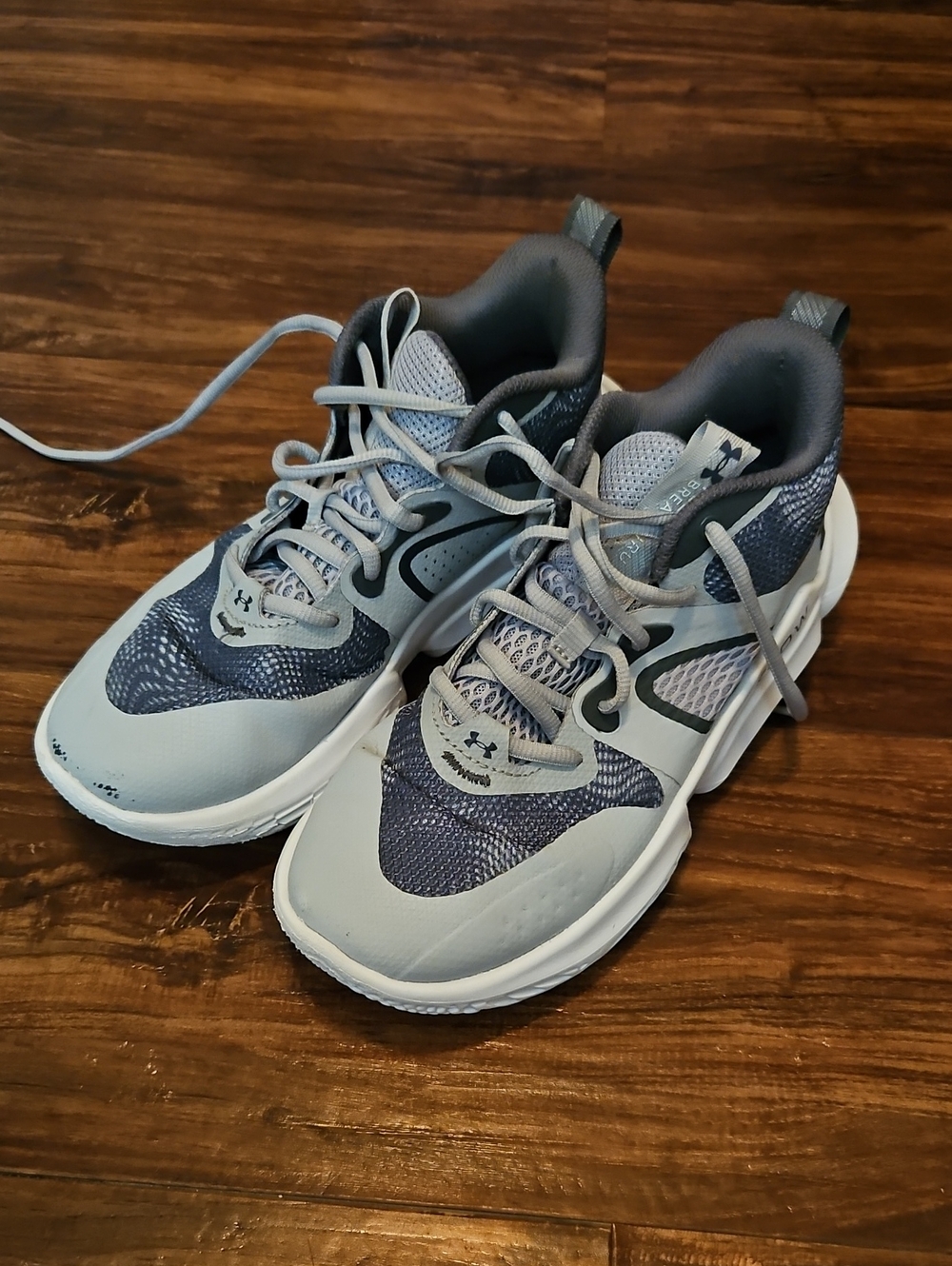 Under Armour Womens Flow Breakthru